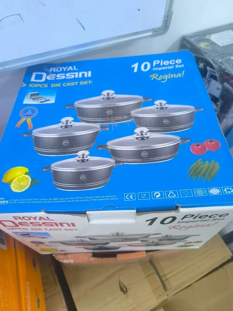 Dessini казан набор 
